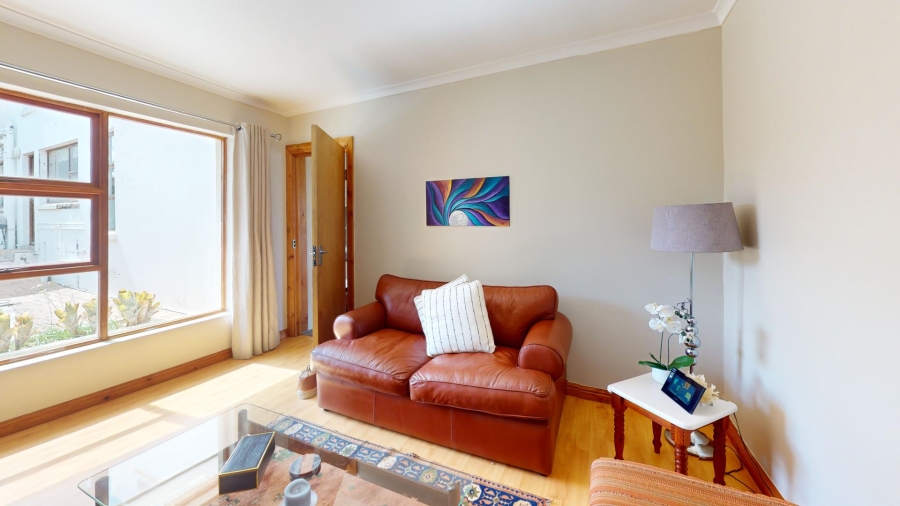 6 Bedroom Property for Sale in Walmer Heights Eastern Cape